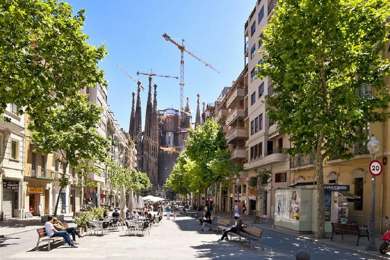 Apartament Tendency Sagrada Familia Deluxe Barcelona